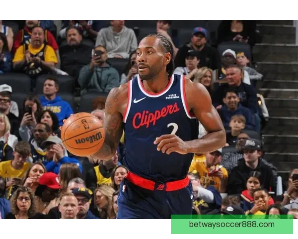 快船莱昂纳德绝杀步行者0.4秒中投带队逆转24分惊险胜